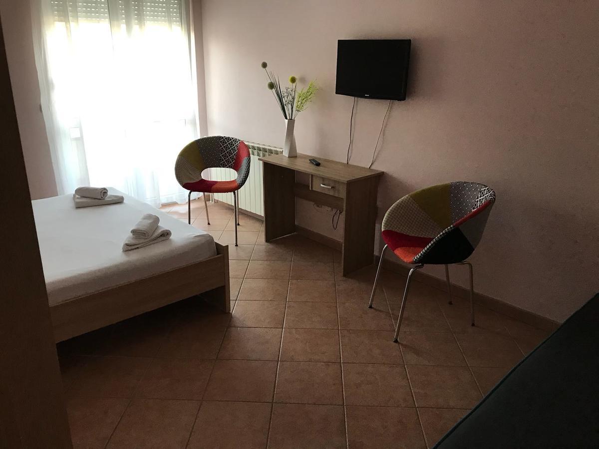 Guest House Ivo Стобрек Экстерьер фото