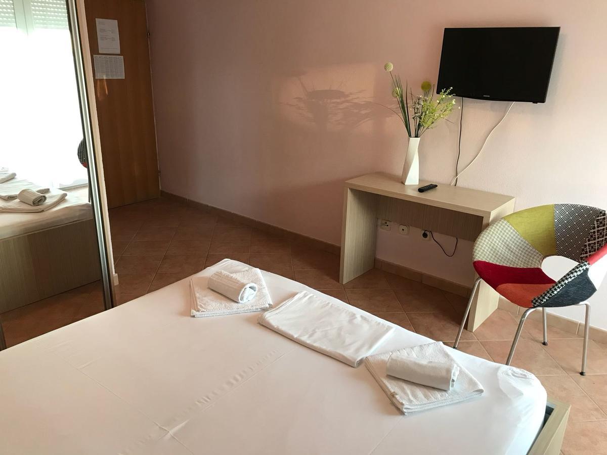 Guest House Ivo Стобрек Экстерьер фото